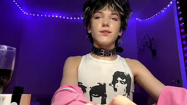 MilesGrays online show from 12.20.25