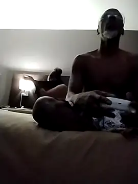 MRSTROKEIT7878 online show from 12.16.25