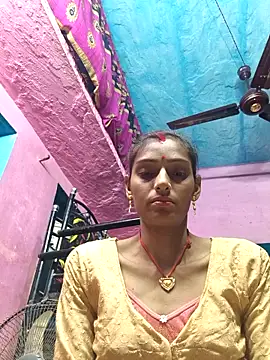 Snapshot of Sabnam_sekhavat chatting on 12.16.25 Sabnam sekhavat online show from 12.16.25