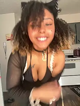 HonneyBunnyXO online show from 05.30.26
