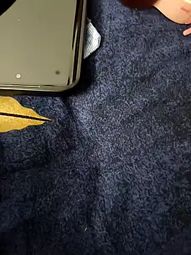 Snapshot of Jaminabeg chatting on 12.17.25 Jaminabeg online show from 12.17.25