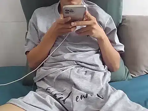 Snapshot of Huybin99 chatting on 01.07.26 Huybin99 online show from 01.07.26