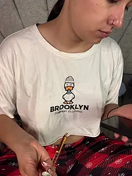 Val12777 online show from 04.04.26