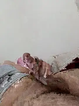 Snapshot of Kurterkegi chatting on 12.16.25 Kurterkegi online show from 12.16.25