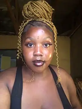 Snapshot of THICKBARBIE32 chatting on 03.23.26 THICKBARBIE32 online show from 03.23.26