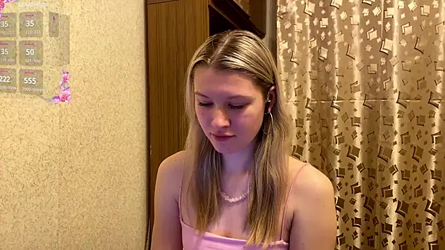 SkyeDavis online show from 01.08.26