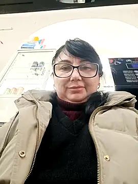 MariSwan222 online show from 02.24.26