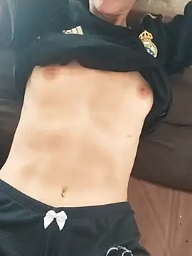 BranquinhaDLC online show from 04.16.26