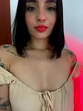 Snapshot of AngelWarm chatting on 12.15.25 AngelWarm online show from 12.15.25