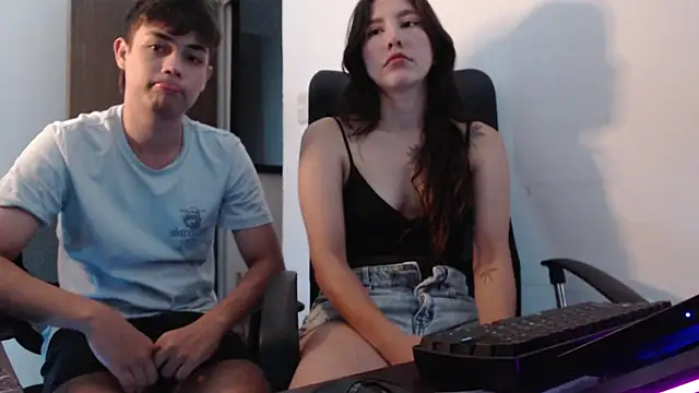 T-PHotxCouple online show from 06.20.26