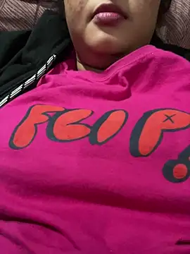 Snapshot of Kajal_kumariiii chatting on 12.15.25 Kajal kumariiii online show from 12.15.25