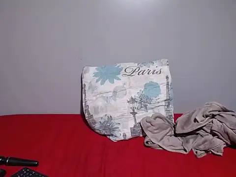 TemptingCloeXx online show from 12.22.25