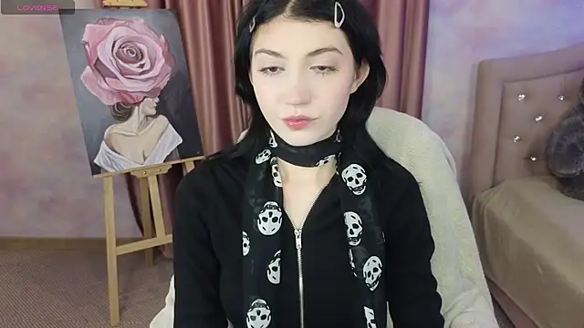 Mila Whelson online show from 02.12.26