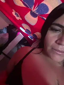 Snapshot of sophie-honey chatting on 02.14.26 sophie-honey online show from 02.14.26