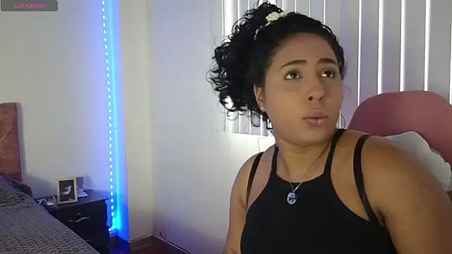 Snapshot of Valery__lovex chatting on 02.07.26 Valery lovex online show from 02.07.26