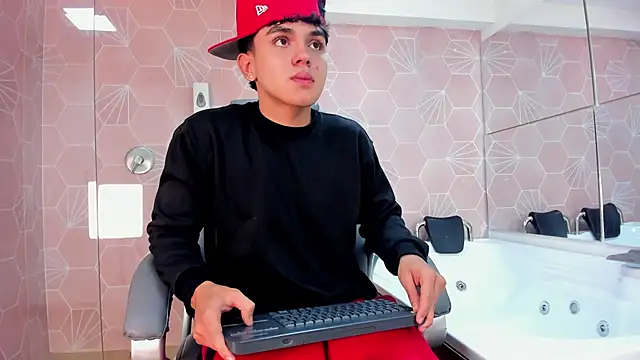  TaylorBlack online show from 03.21.26