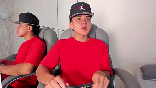  TaylorBlack online show from 03.31.26