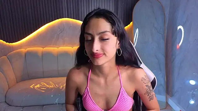 Snapshot of Tifany_Tx chatting on 02.19.26 Tifany Tx online show from 02.19.26