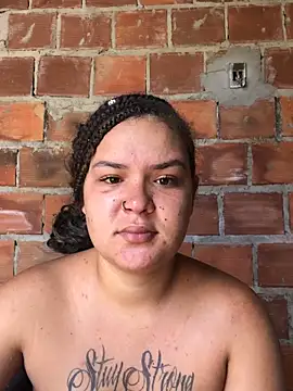 Snapshot of Geelalmeida chatting on 04.16.26 Geelalmeida online show from 04.16.26