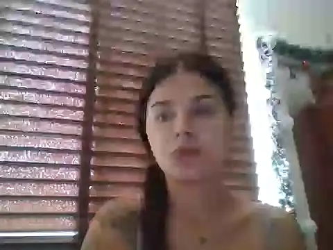 Snapshot of Mar_Ken chatting on 12.16.25 Mar Ken online show from 12.16.25