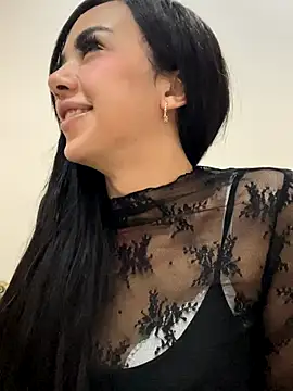 Moroi45 online show from 12.16.25