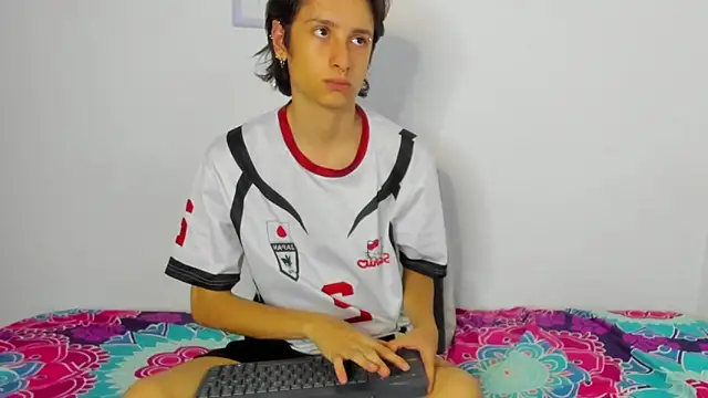 cirosky elchicopolla online show from 02.18.26