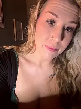 GeneralMamaXo online show from 01.08.26