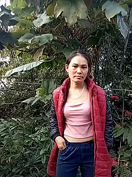 Snapshot of Girl_cutee chatting on 01.13.26 Girl cutee online show from 01.13.26