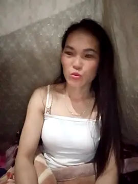 Snapshot of Girl_cutee chatting on 02.15.26 Girl cutee online show from 02.15.26