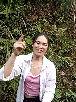 Snapshot of Girl_cutee chatting on 02.17.26 Girl cutee online show from 02.17.26