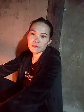 Snapshot of Girl_cutee chatting on 02.18.26 Girl cutee online show from 02.18.26