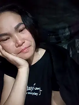 Snapshot of Girl_cutee chatting on 02.25.26 Girl cutee online show from 02.25.26