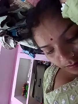 Snapshot of Uma_pande chatting on 02.07.26 Uma pande online show from 02.07.26