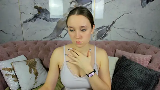 QuietlyCute online show from 12.20.25