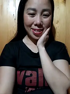 Chloe-ee online show from 12.22.25