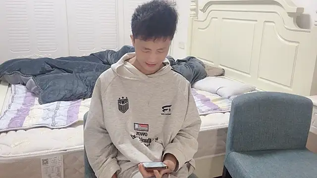 Snapshot of hexiangzb chatting on 12.16.25 hexiangzb online show from 12.16.25