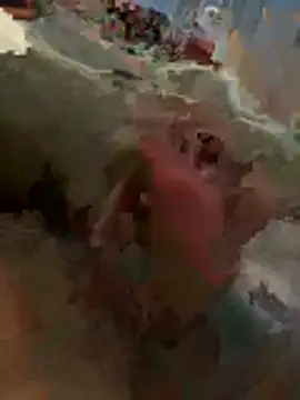 Snapshot of Hasansiioooo chatting on 12.16.25 Hasansiioooo online show from 12.16.25