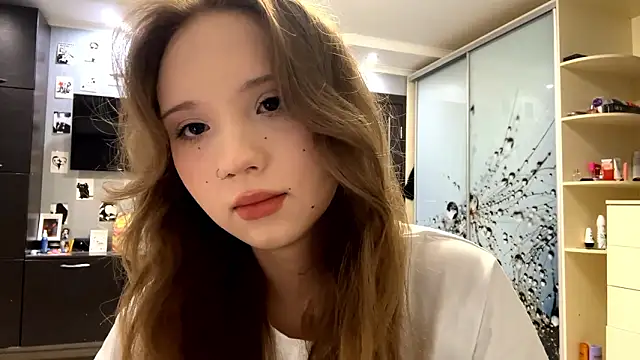 Snapshot of Princessofcashe chatting on 02.22.26 Princessofcashe online show from 02.22.26