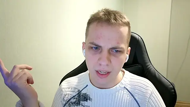 Snapshot of Markooaa chatting on 03.27.26 Markooaa online show from 03.27.26