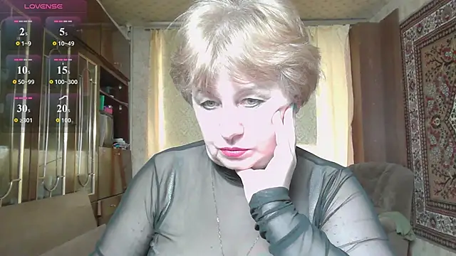 Casey peach online show from 05.10.26