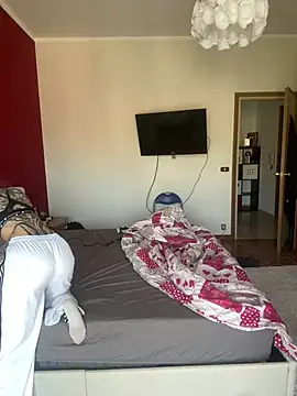 saphirafox online show from 04.24.26