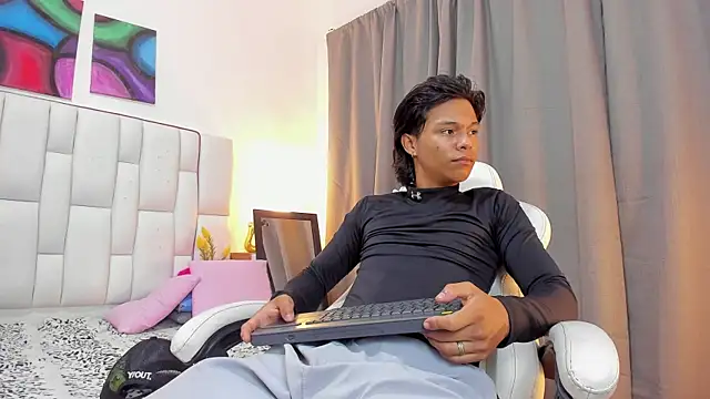 AndyKings 1 online show from 04.28.26