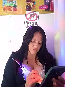 Snapshot of SAMMY_30- chatting on 01.12.26 SAMMY 30- online show from 01.12.26