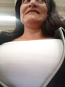 Snapshot of SAMMY_30- chatting on 02.28.26 SAMMY 30- online show from 02.28.26