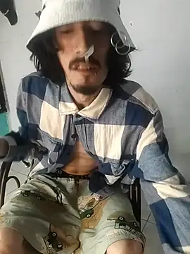 sk8-boy online show from 02.02.26