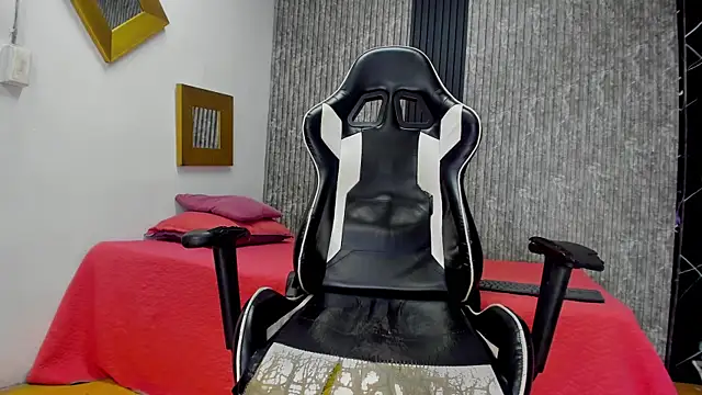 King BBC09 online show from 12.18.25