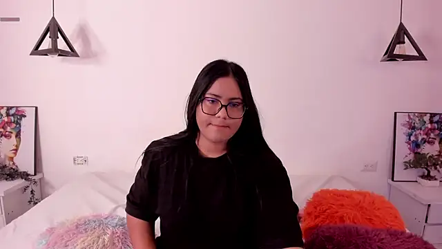 Briana Goldd online show from 05.08.26