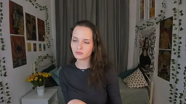 Ariadna Shy online show from 12.13.25