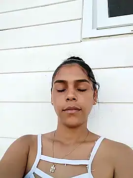 Snapshot of Emily_hot26 chatting on 02.12.26 Emily hot26 online show from 02.12.26