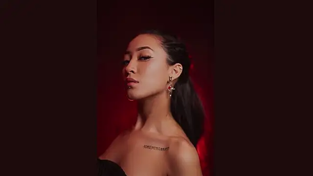 viicky r online show from 06.13.26